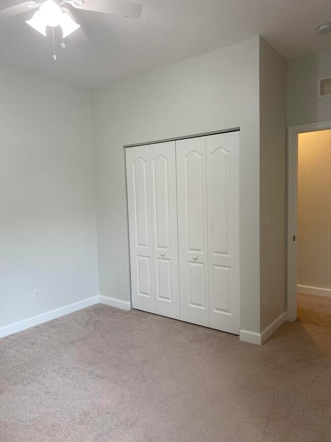Building Photo - 9550 SW Purple Martin Way