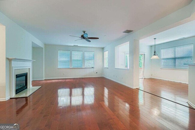 Building Photo - 700 Kirkly Way