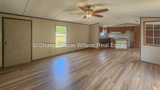 Building Photo - 133 Mandalay Way