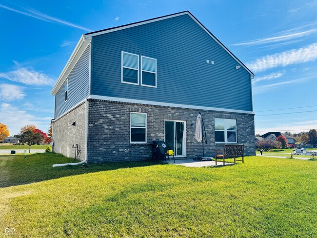 Building Photo - 7438 Brayton Ct