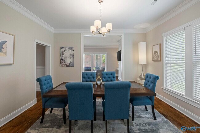 Building Photo - 4286 Sullivan St