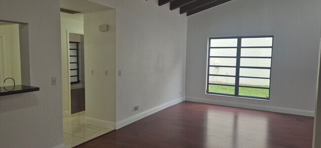 Building Photo - 1145 NW 98th Terrace