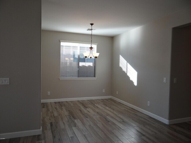 Building Photo - 10331 W Carlota Ln