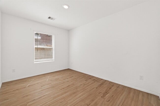 Building Photo - 7642 Terania Mdw Ln