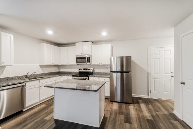 Building Photo - 248 Sunbury Way
