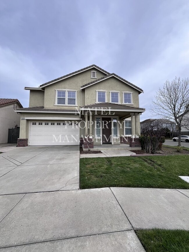 Building Photo - Move in Special see ad