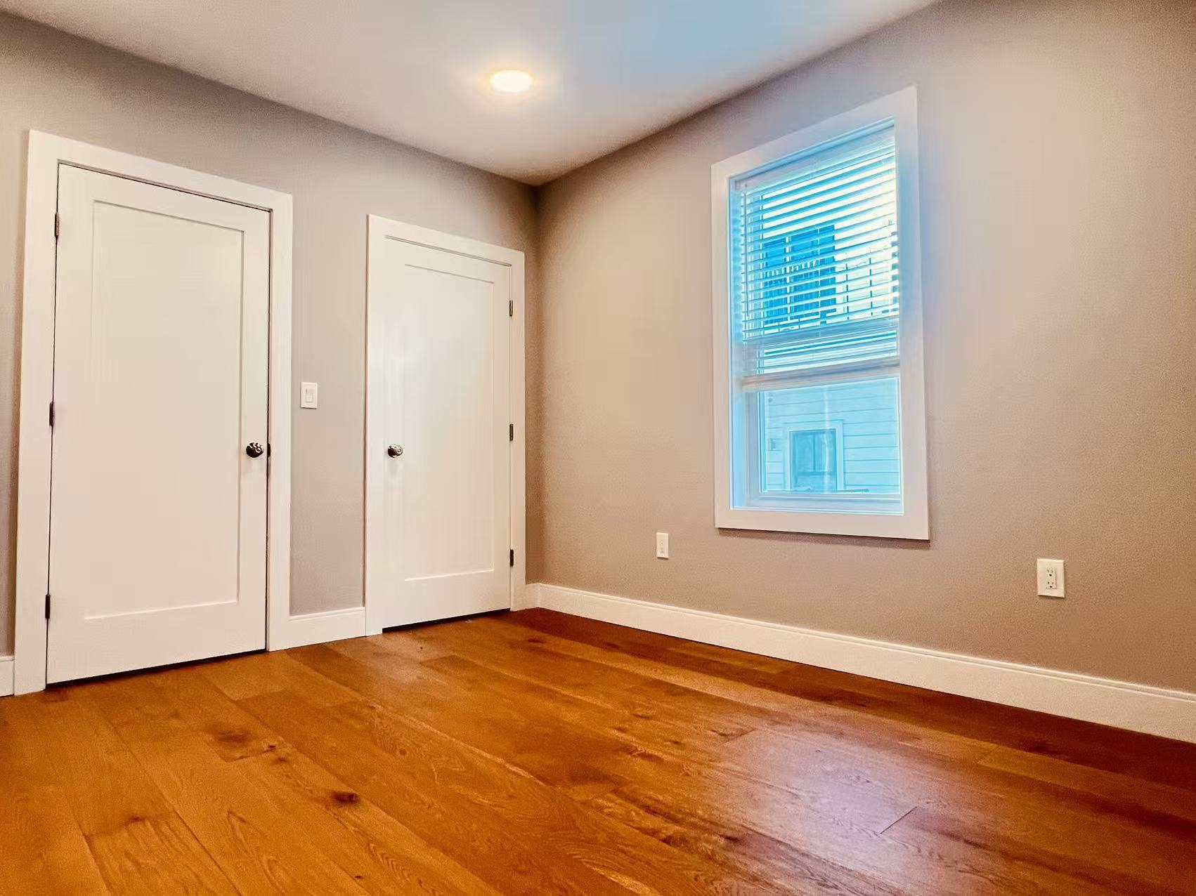 Building Photo - 19 Plymouth St