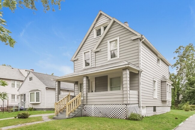 Building Photo - 15412 Ridpath Ave