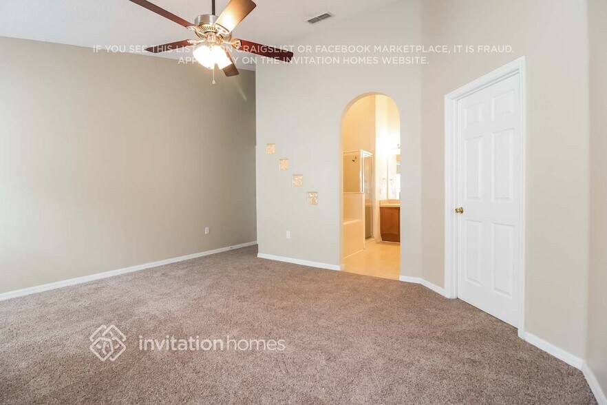 Building Photo - 127 Rose Hill Trail