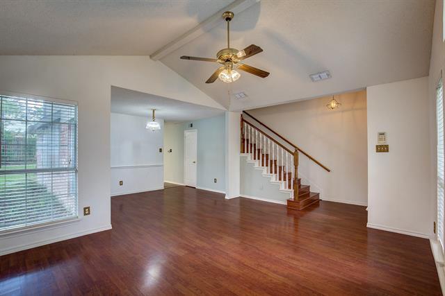 Building Photo - 230 Brittany Dr