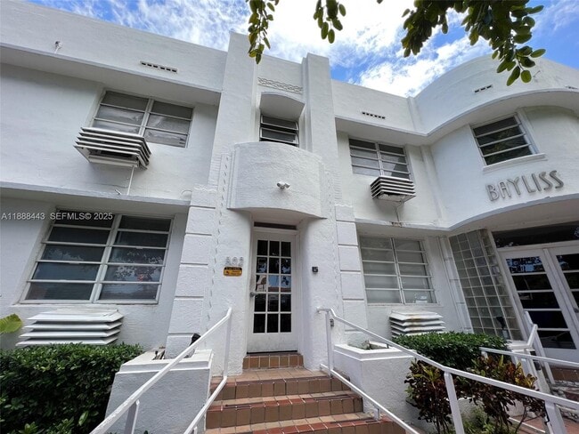 Building Photo - 500 14th St