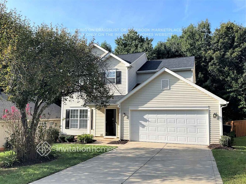 Primary Photo - 196 Markham Dr