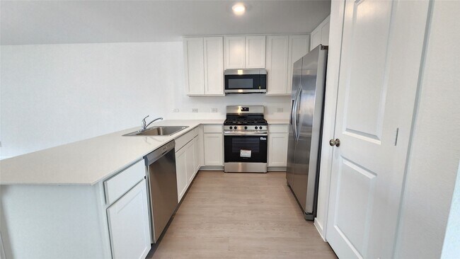 Building Photo - 26850 Cascade Sunrise St