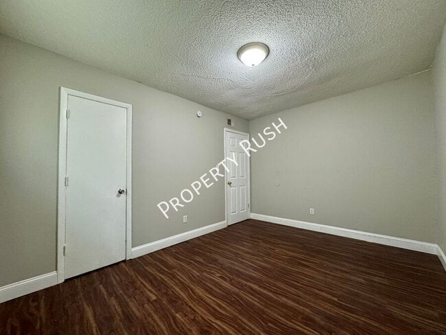 Building Photo - 6303 Walden Ave