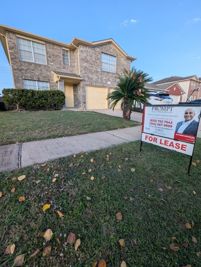 Building Photo - 13422 Sarento Village