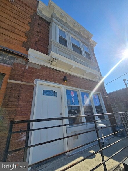 Building Photo - 2801 W Allegheny Ave