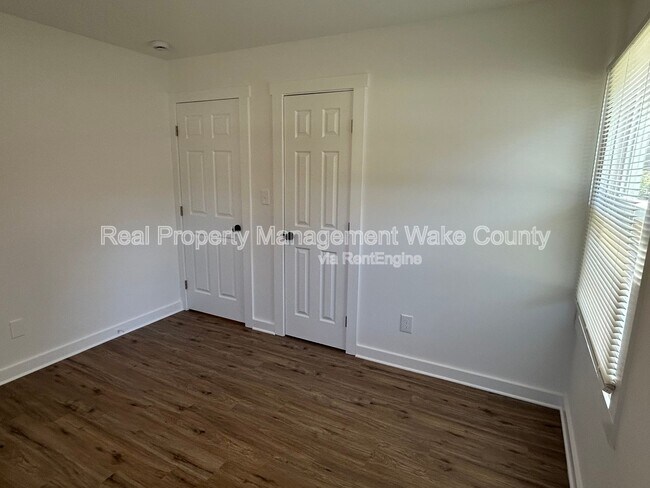Building Photo - 2325 Quartz Ct
