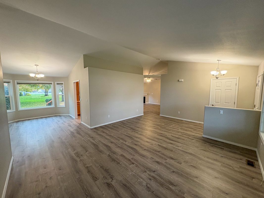Building Photo - 3305 Kaden Ln