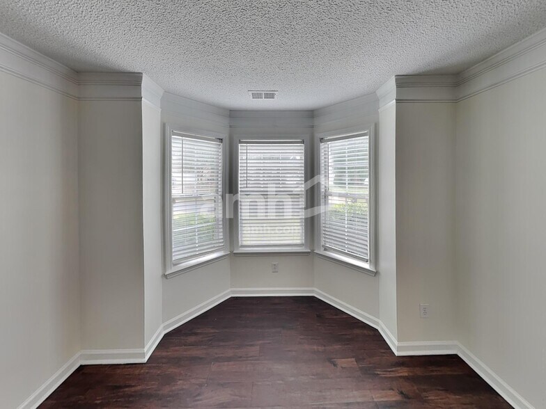 Building Photo - 11538 Laurel View Dr