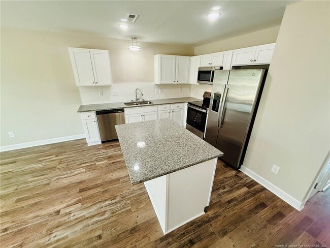 Building Photo - 8115 King Rd