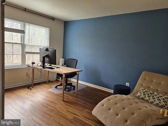 Building Photo - 262 Tulip Tree Ct