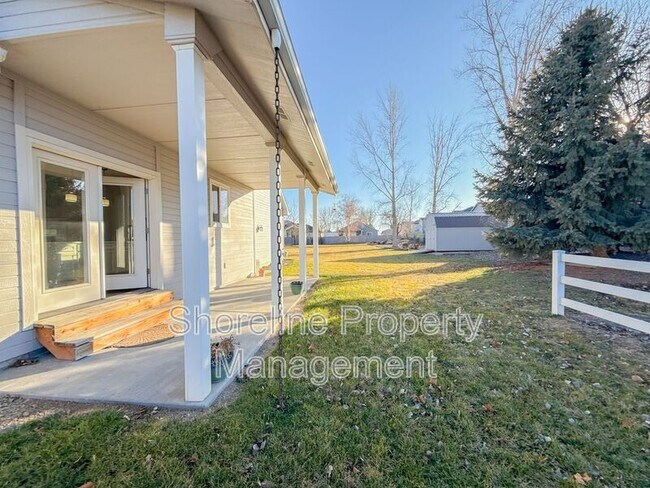 Building Photo - 18165 N Midland Blvd