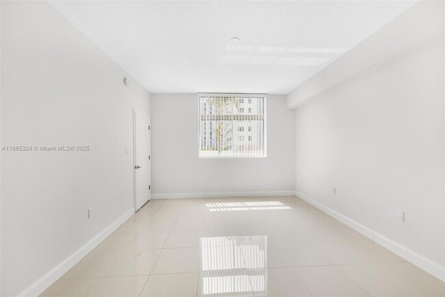 Building Photo - 140 S Dixie Hwy