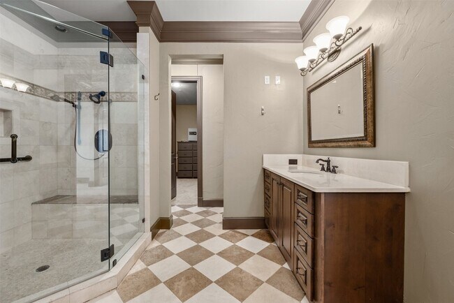 Building Photo - 501 Samuels Ave