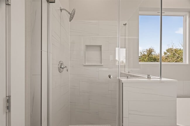 Building Photo - 778 Paul Quinn St