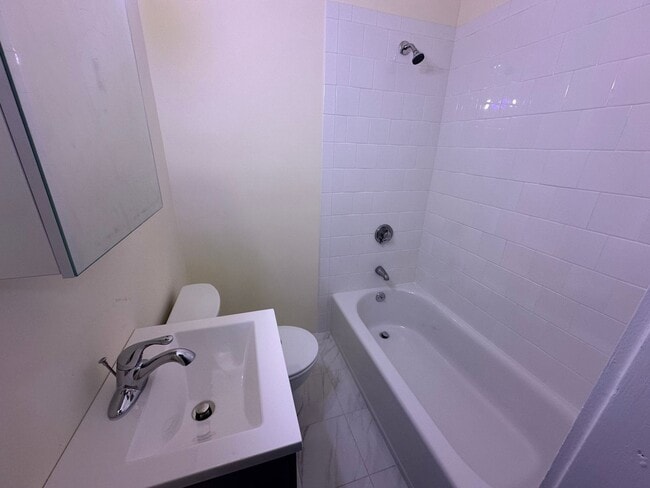 Building Photo - Washington Square - Updated Kitchen - Deck - Close to T