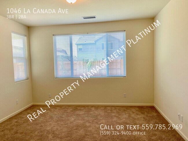 Building Photo - 1046 La Canada Ave