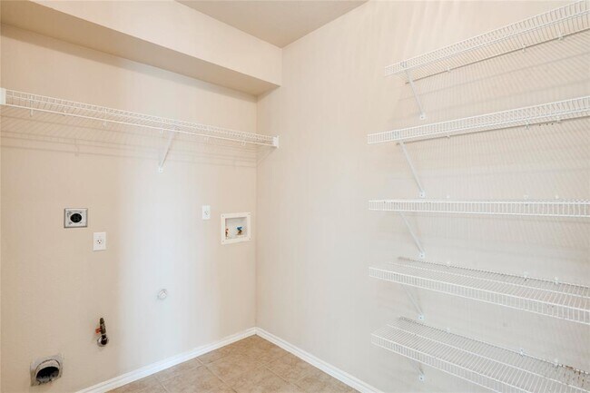 Building Photo - 2509 Pearson Way