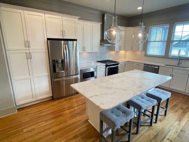 Building Photo - Nations home built in 2018 with lots of up...