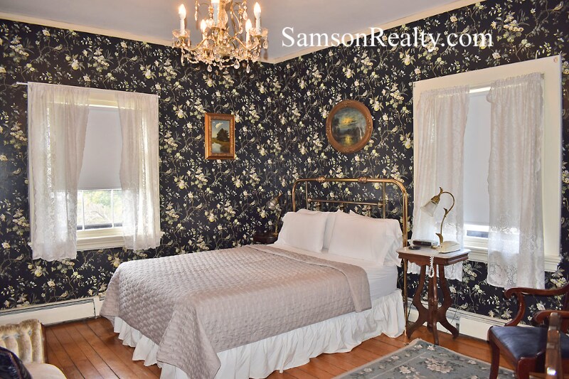 Building Photo - 144 Benefit St