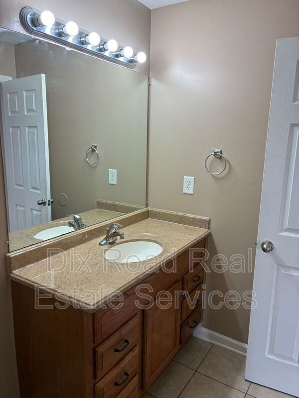 Building Photo - 2747 Tantivy Terrace