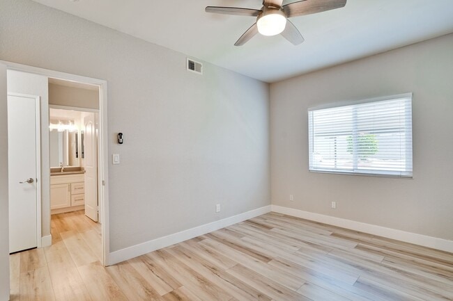 Building Photo - Welcome Home!!! - Great Location