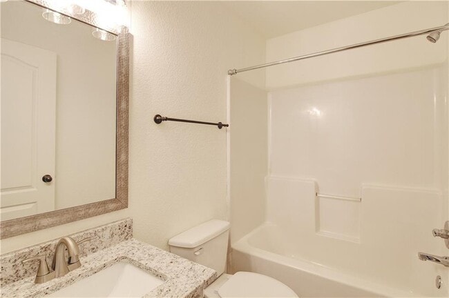 Building Photo - 767 W Sandy Beach Ln