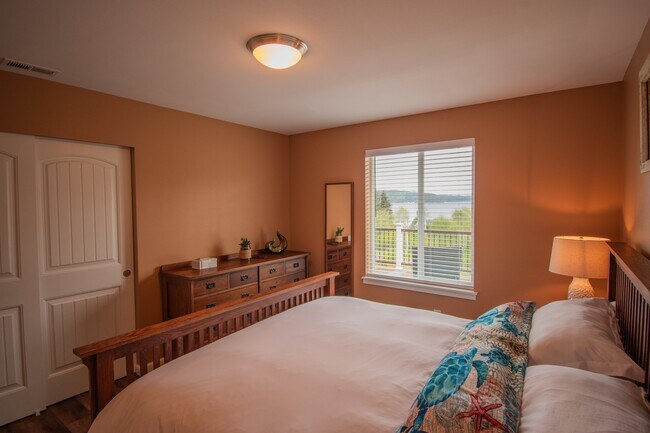 Building Photo - 161 N Harvey Terrace Dr