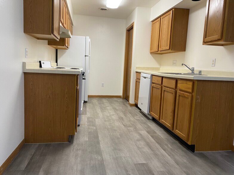 Building Photo - 517 Trail Side Dr