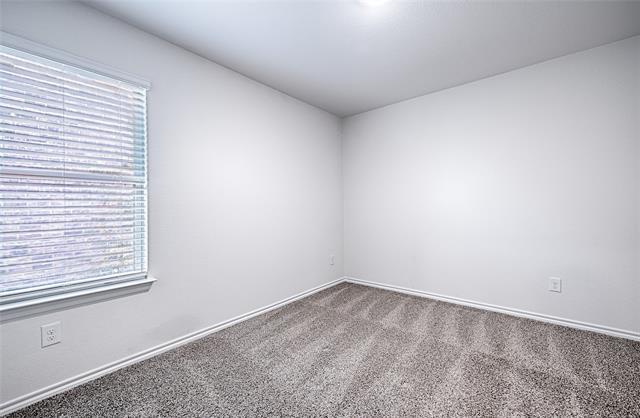 Building Photo - 2326 Conklin Dr