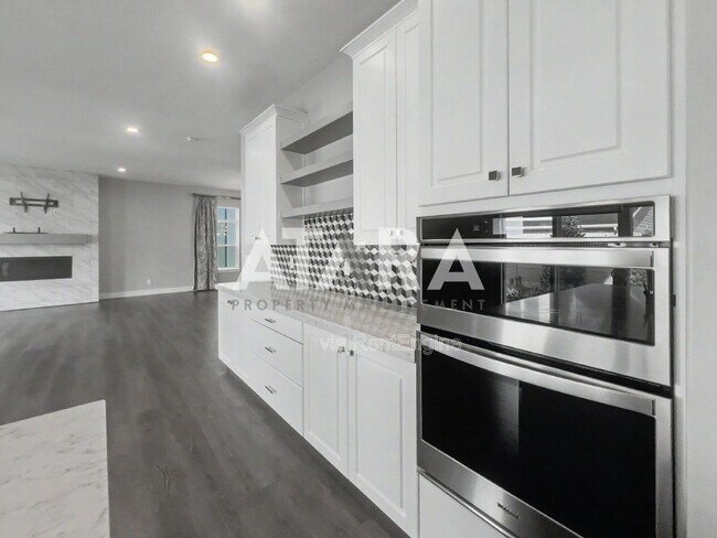 Building Photo - 9167 S Galette Ln