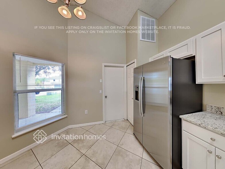 Building Photo - 16015 Buxley Ct