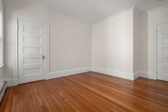 Building Photo - 55 Reservoir Rd