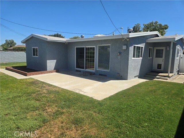 Building Photo - 5769 E Oakbrook St
