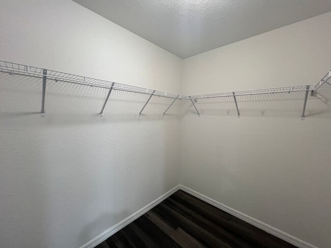 Building Photo - Beautifl Bedroom / 2 Bath Home in Ocklawaha!