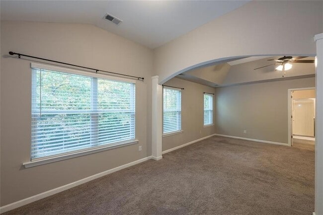 Building Photo - 840 Whisperwood Trail