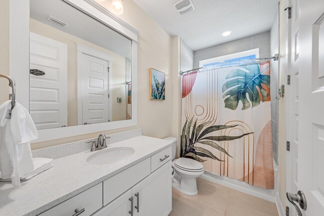 Building Photo - 79 Grande Pointe Dr