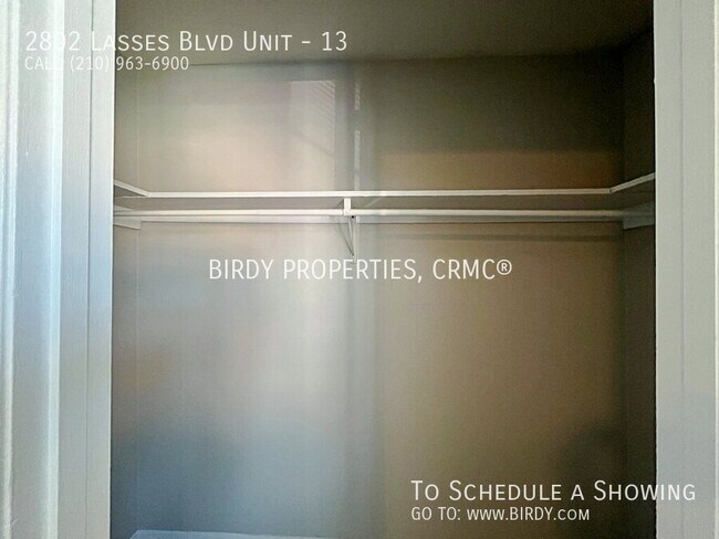 Building Photo - 2802 Lasses Blvd