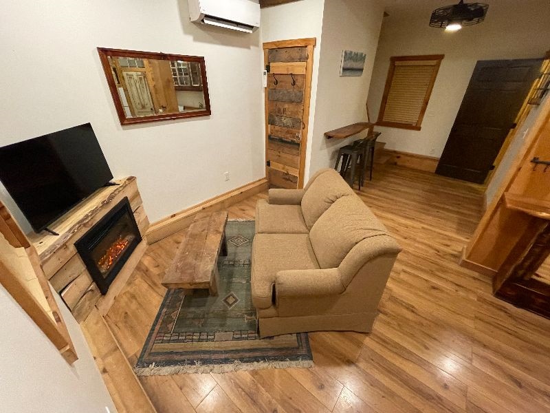 Building Photo - 60 Linglestown Rd