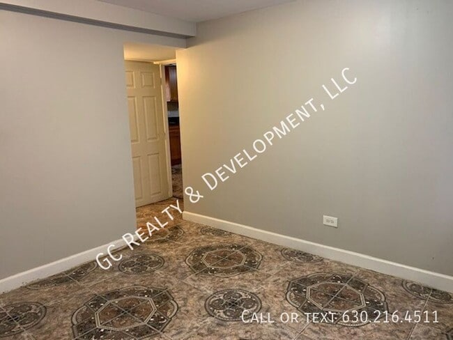 Building Photo - 2103 Elmwood Ave